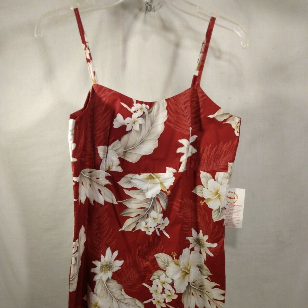 Vintage New Women's Pacific Legend Hawaiian Dress